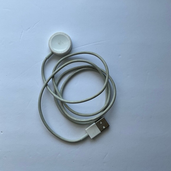 45. Apple Watch magnetic charger —USB Cable - Picture 1 of 2